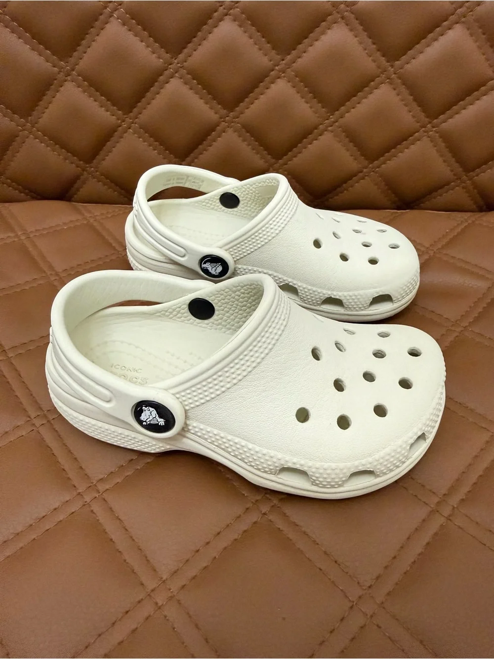 Crocs Classic Clogs Bone - Beige Size 9 Toddler